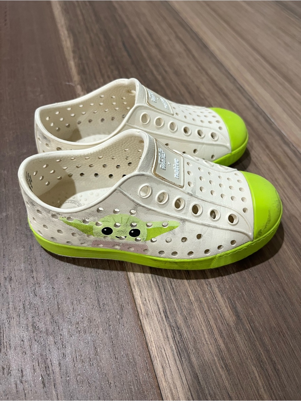 Native Grogu shoes